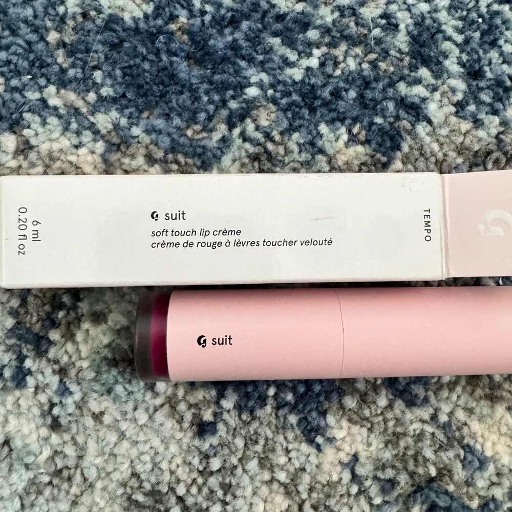 Glossier G Suit Soft Touch Lip Crème — Tempo